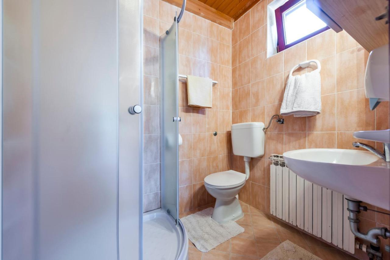 Near Beach And Rovinj Center 4 Apartment Ngoại thất bức ảnh